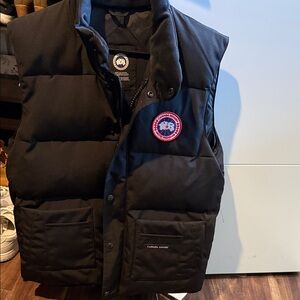 Canada Goose Black Quilted Puffer Vest with Red Patch